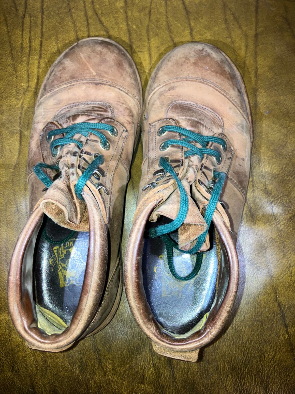 Photo by sigben59 on April 5, 2026 of the Jim Green African Ranger – Leather Midsole in Fudge Crazy Horse.