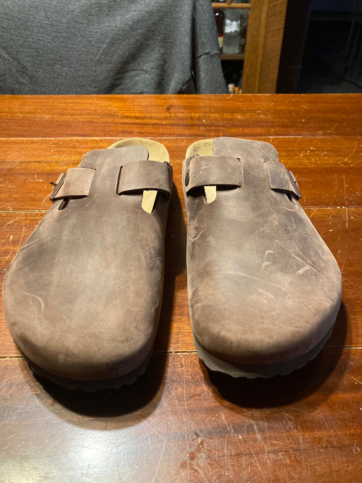 Photo by sigben59 on November 4, 2023 of the Birkenstock Boston in Habana Oiled Leather.