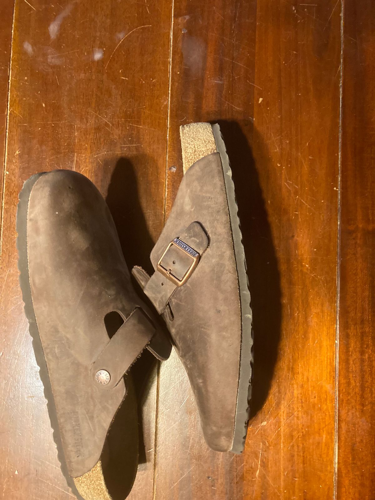 Photo by sigben59 on January 4, 2024 of the Birkenstock Boston in Habana Oiled Leather.