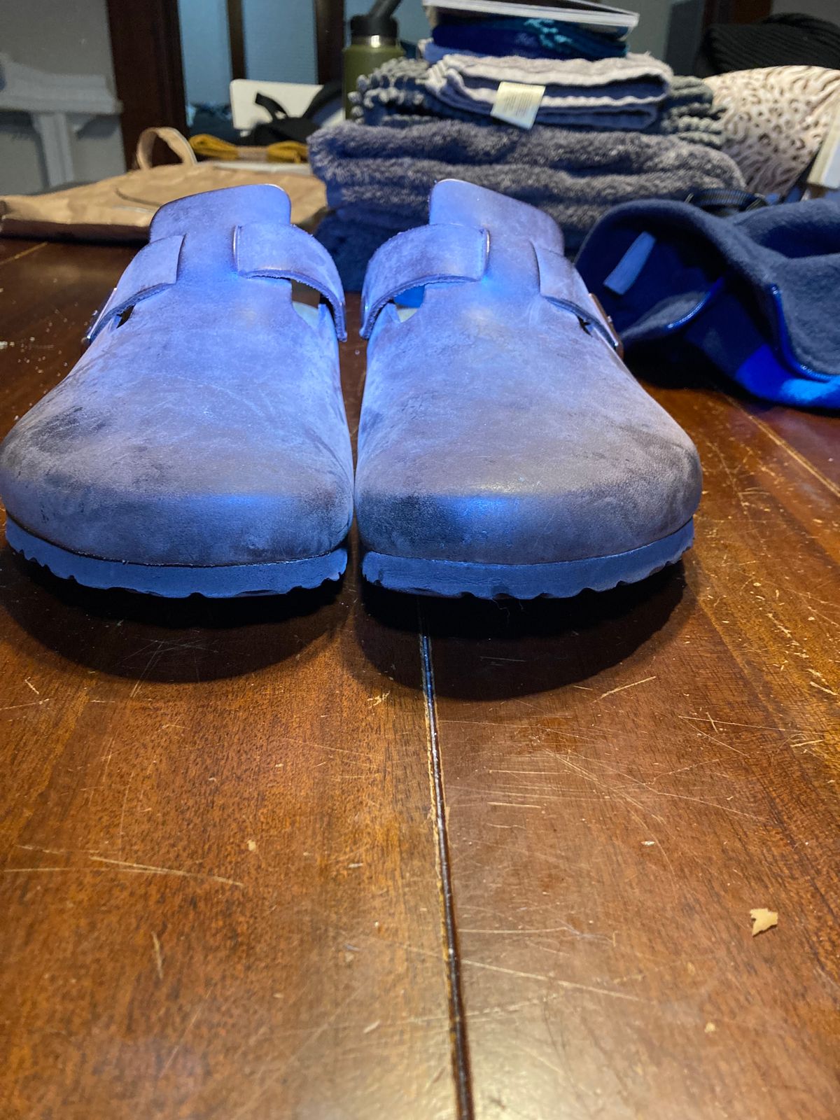 Photo by sigben59 on March 6, 2024 of the Birkenstock Boston in Habana Oiled Leather.