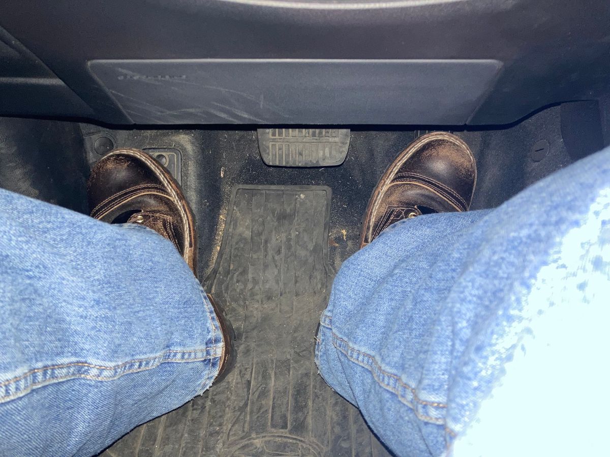 Photo by sigben59 on January 5, 2024 of the Nicks Urban Logger in Horween Brown Waxed Flesh.
