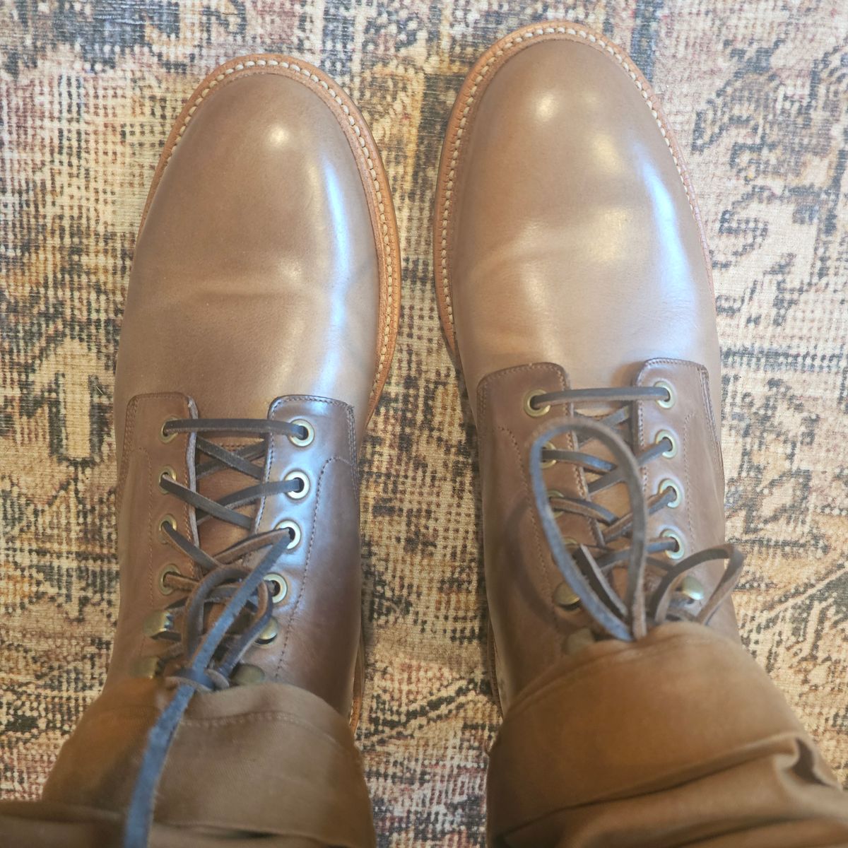 Photo by tburki on November 15, 2023 of the Grant Stone Diesel Boot in Horween Natural Chromexcel.