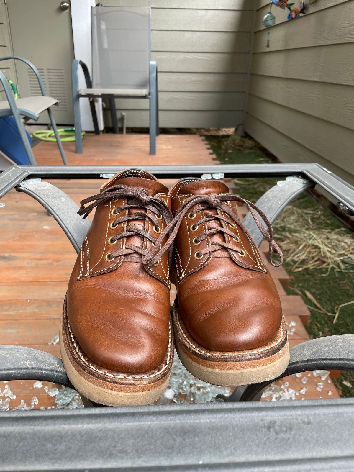 Photo by mrchaselm on December 1, 2022 of the White's Oxford in Horween British Tan Chromexcel.