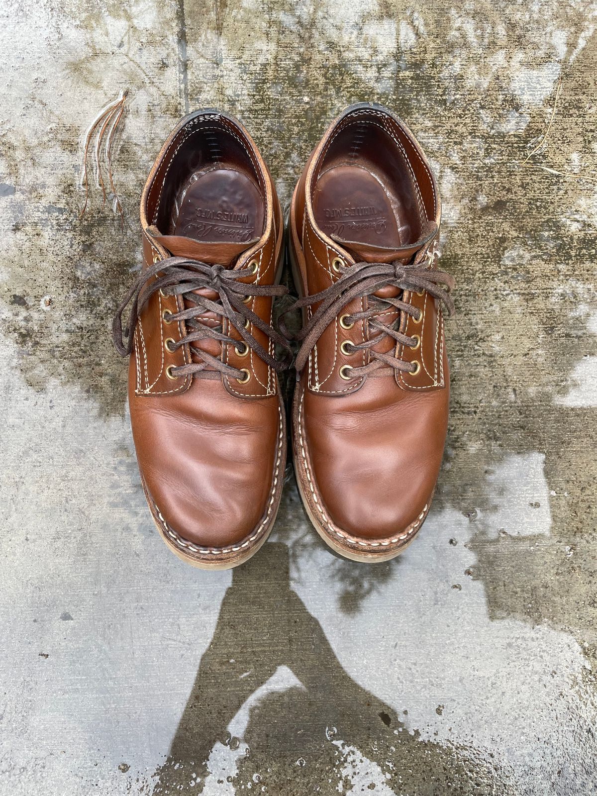 Photo by mrchaselm on January 4, 2023 of the White's Oxford in Horween British Tan Chromexcel.