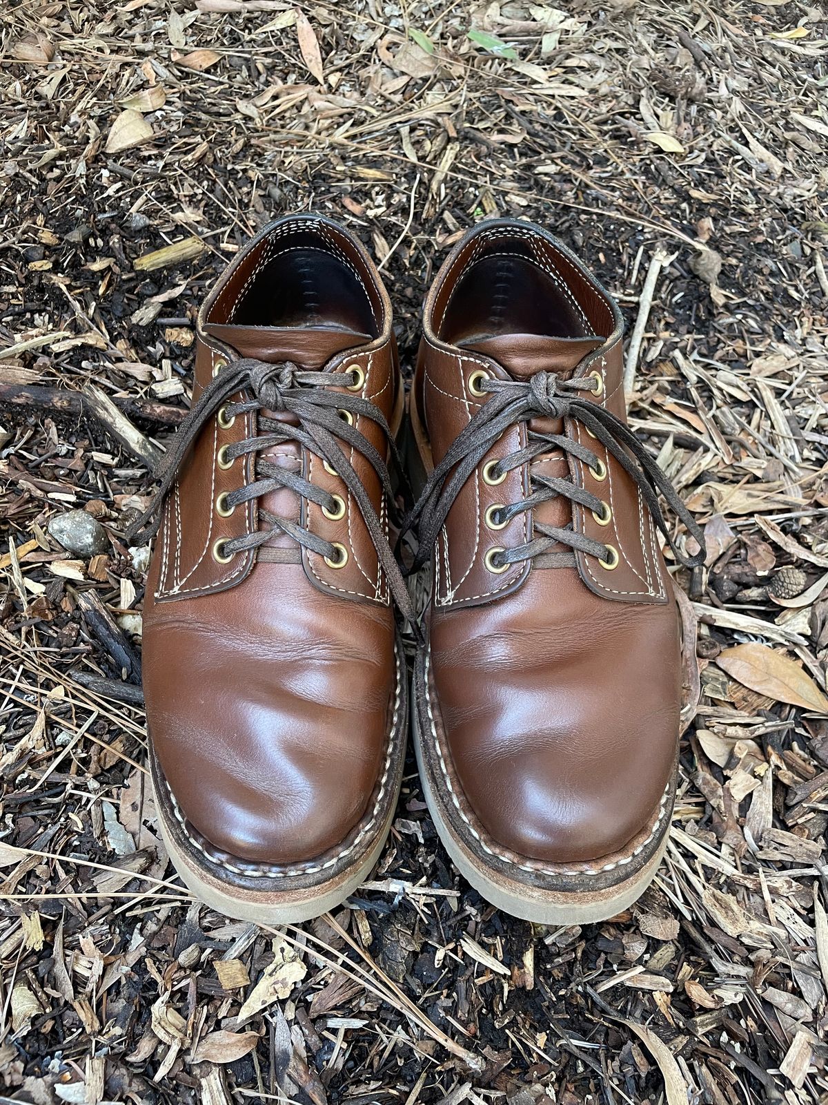 Photo by mrchaselm on March 5, 2023 of the White's Oxford in Horween British Tan Chromexcel.