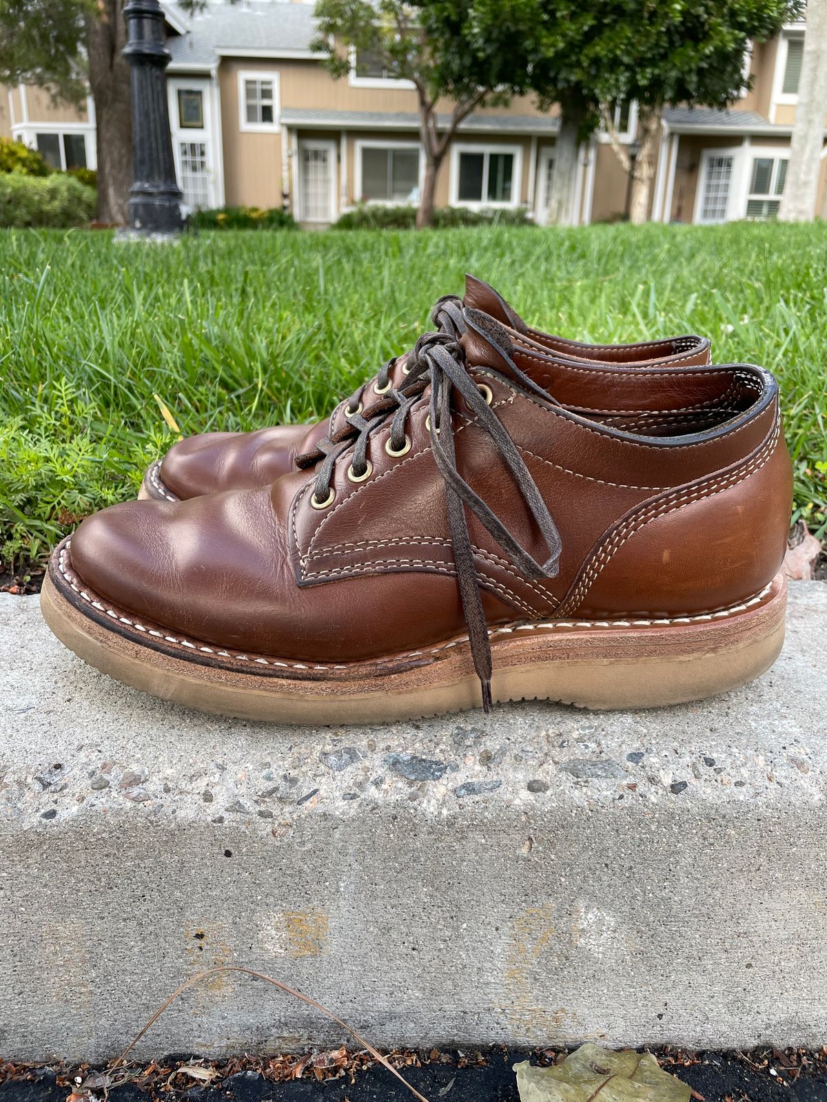 Photo by mrchaselm on April 2, 2023 of the White's Oxford in Horween British Tan Chromexcel.