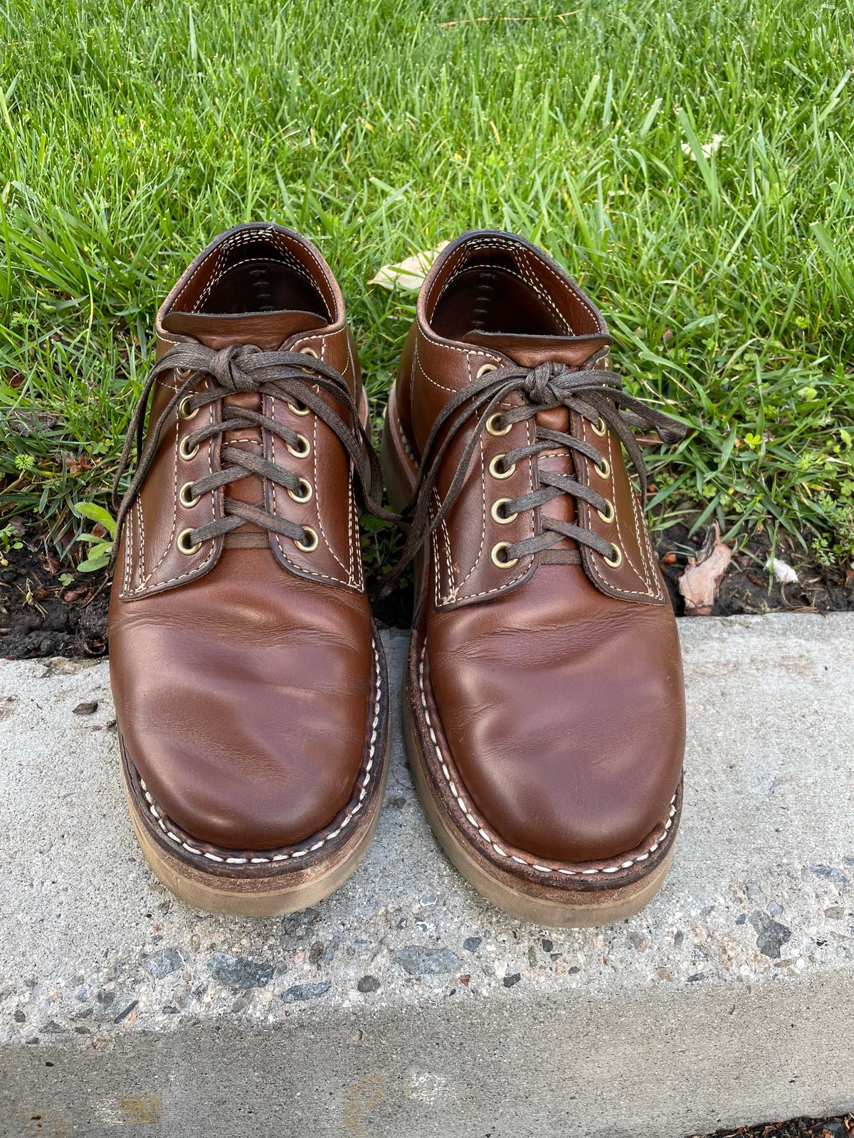 Photo by mrchaselm on April 2, 2023 of the White's Oxford in Horween British Tan Chromexcel.