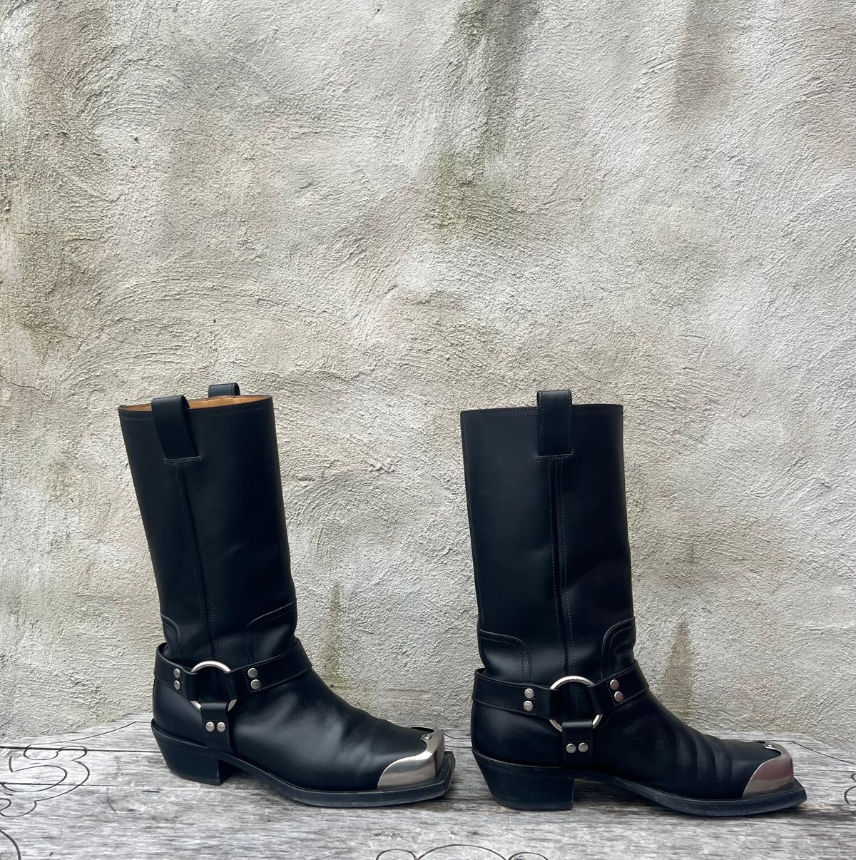 Photo by dring on March 4, 2024 of the Gucci Harness Boots in Black Calf.