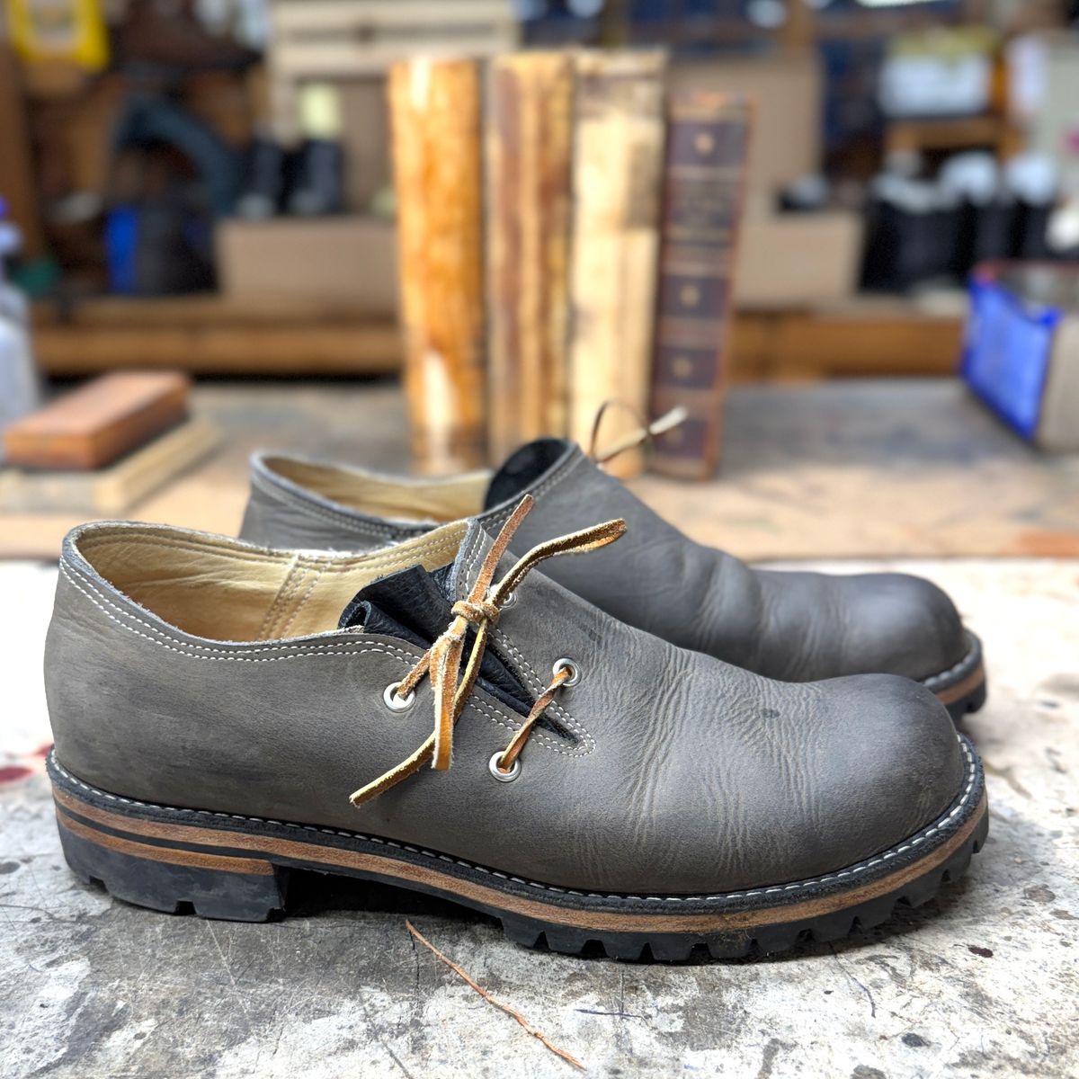 Photo by LimmerGuy on December 4, 2024 of the Peter limmer & Sons Custom Haferlschuh in Seidel Steel Gray Crazy Horse.