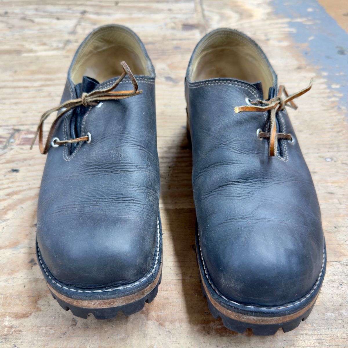 Photo by LimmerGuy on March 4, 2025 of the Peter limmer & Sons Custom Haferlschuh in Seidel Steel Gray Crazy Horse.