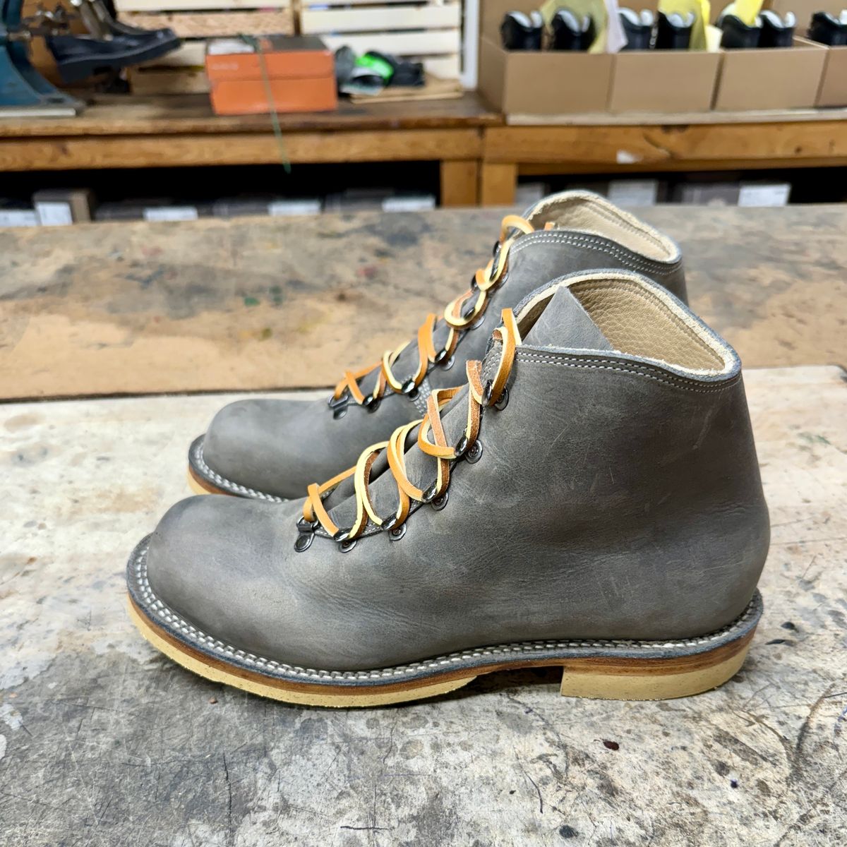 Photo by LimmerGuy on November 5, 2024 of the Peter Limmer & Sons Custom Model in Seidel Trail Crazy Horse.
