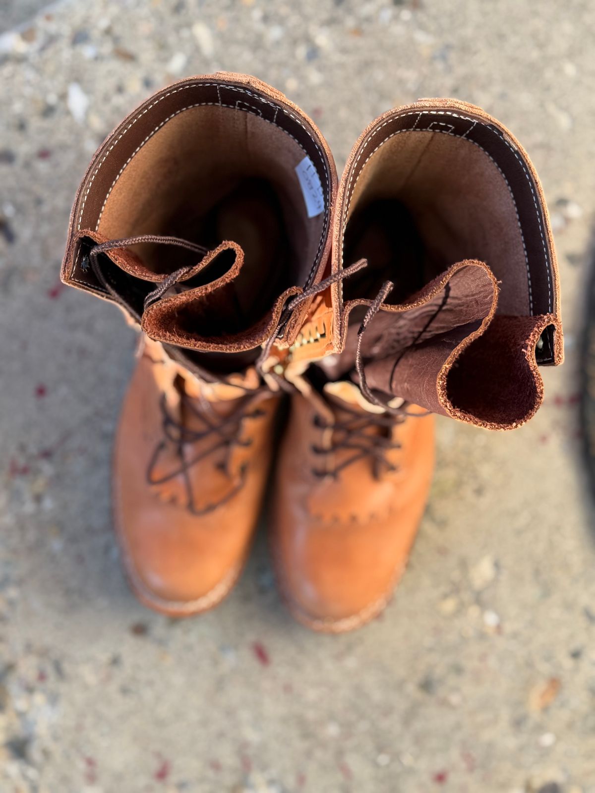 Photo by jayandhisboots on October 1, 2025 of the Frank's Boots Front Range in Wickett & Craig Natural Veg Tan.