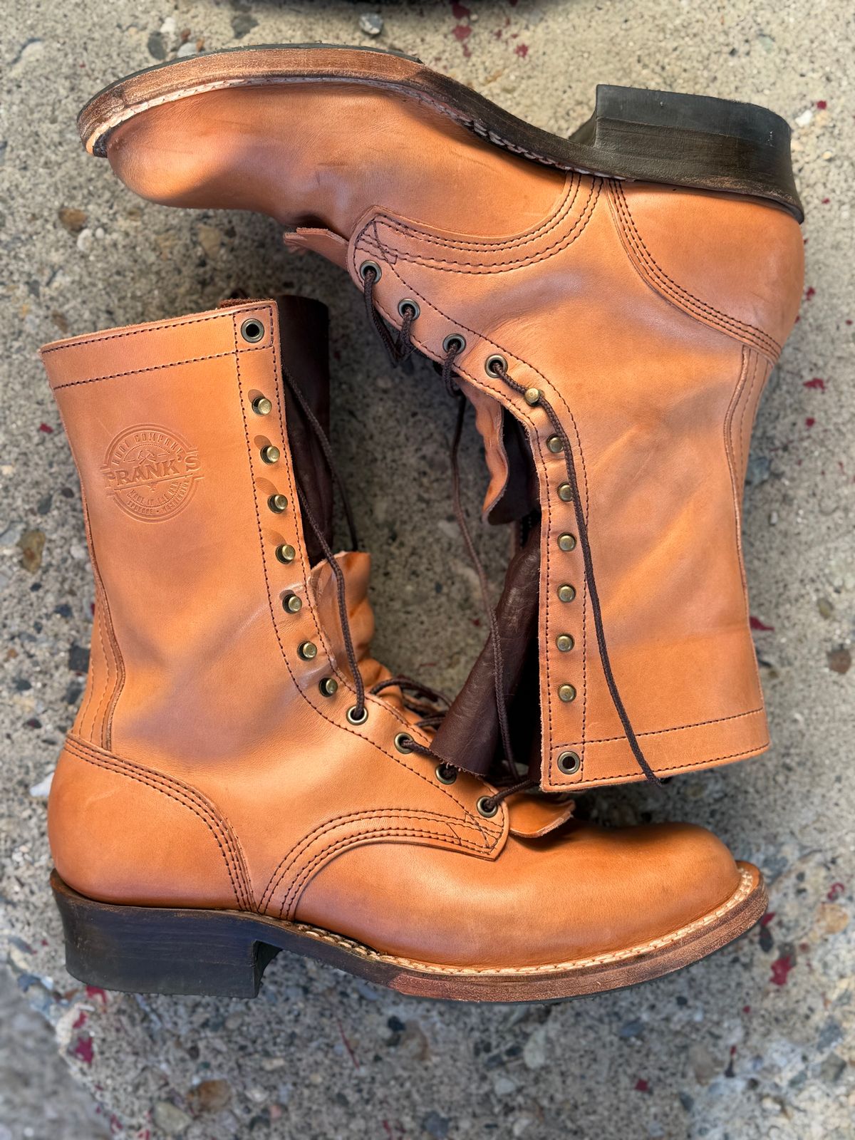 Photo by jayandhisboots on October 1, 2025 of the Frank's Boots Front Range in Wickett & Craig Natural Veg Tan.