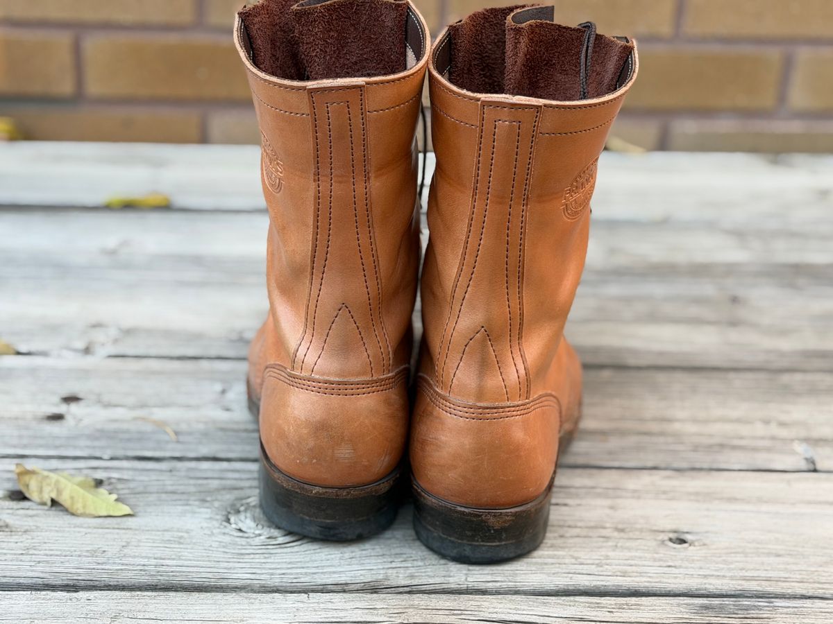 Photo by jayandhisboots on November 4, 2025 of the Frank's Boots Front Range in Wickett & Craig Natural Veg Tan.