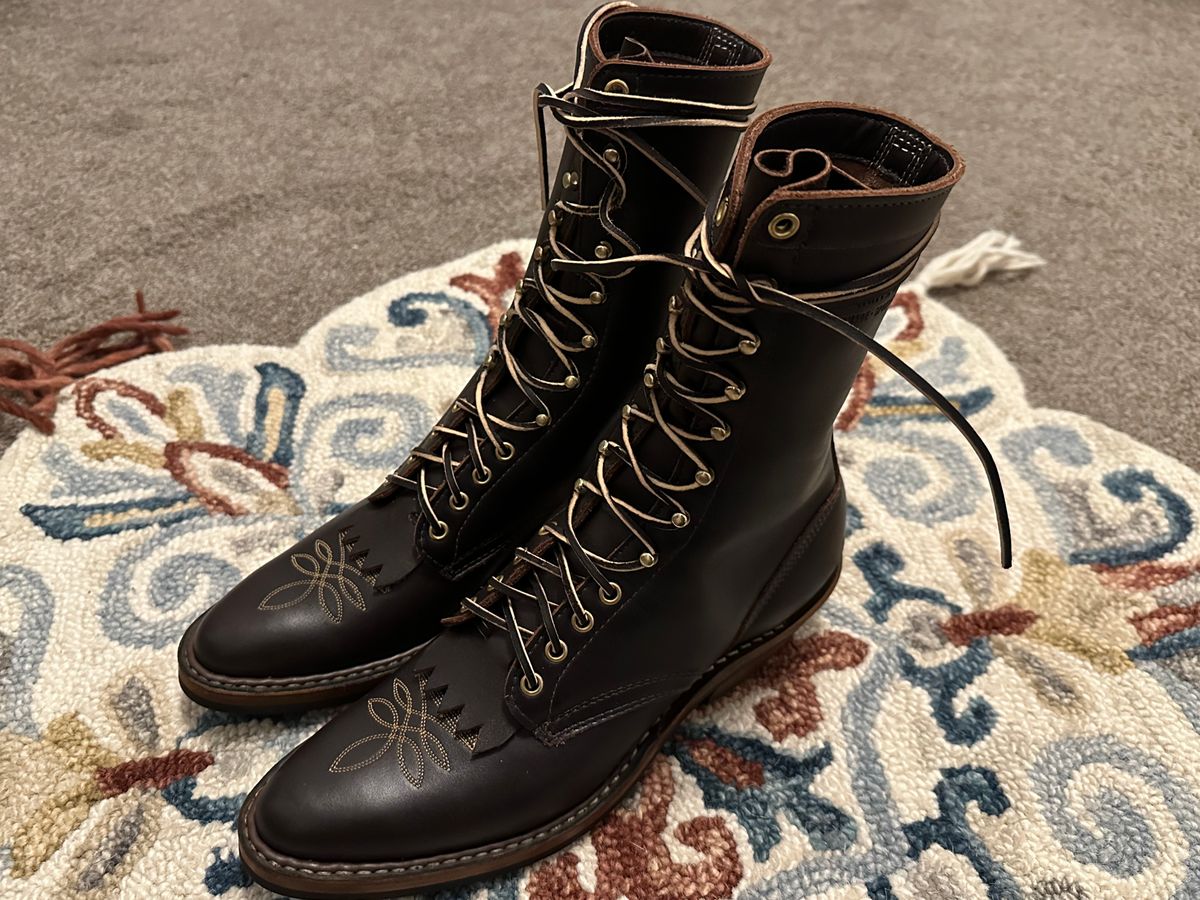 Photo by jayandhisboots on October 1, 2024 of the White's Packer Pointed Toe in Seidel Brown Dress.
