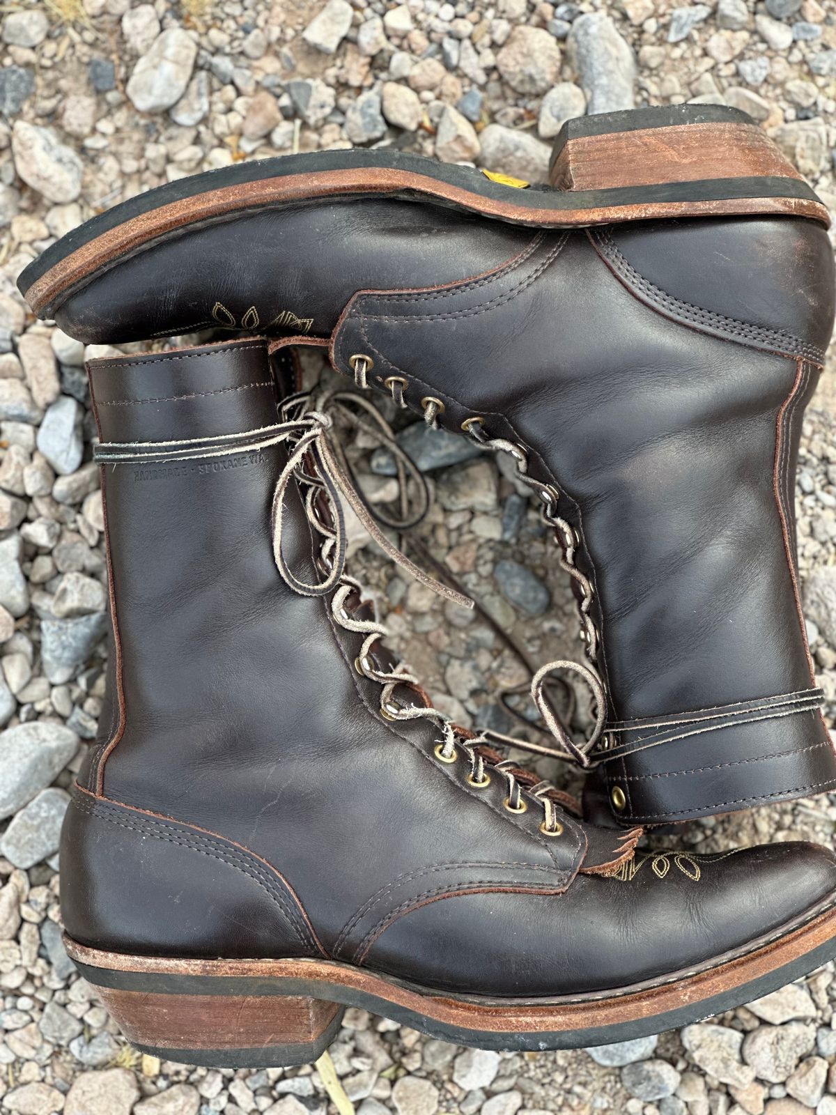 Photo by jayandhisboots on January 3, 2025 of the White's Packer Pointed Toe in Seidel Brown Dress.