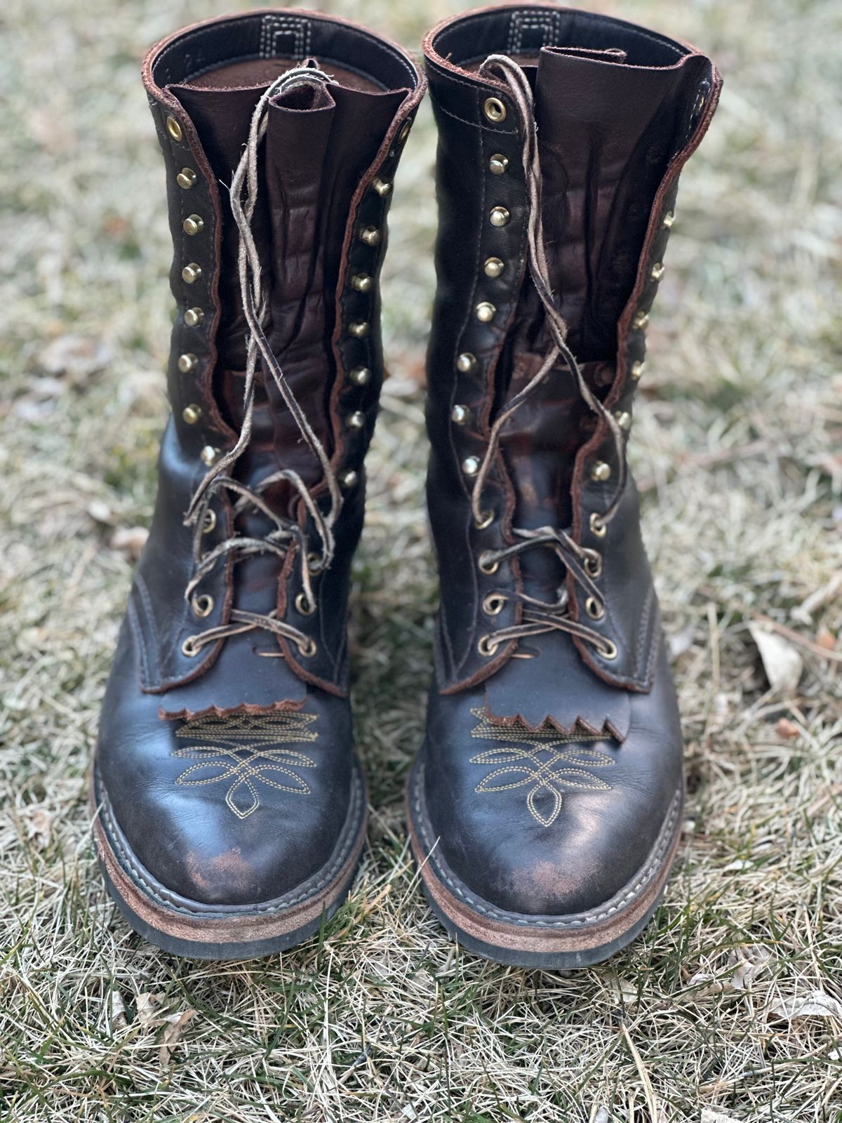 Photo by jayandhisboots on March 3, 2025 of the White's Packer Pointed Toe in Seidel Brown Dress.