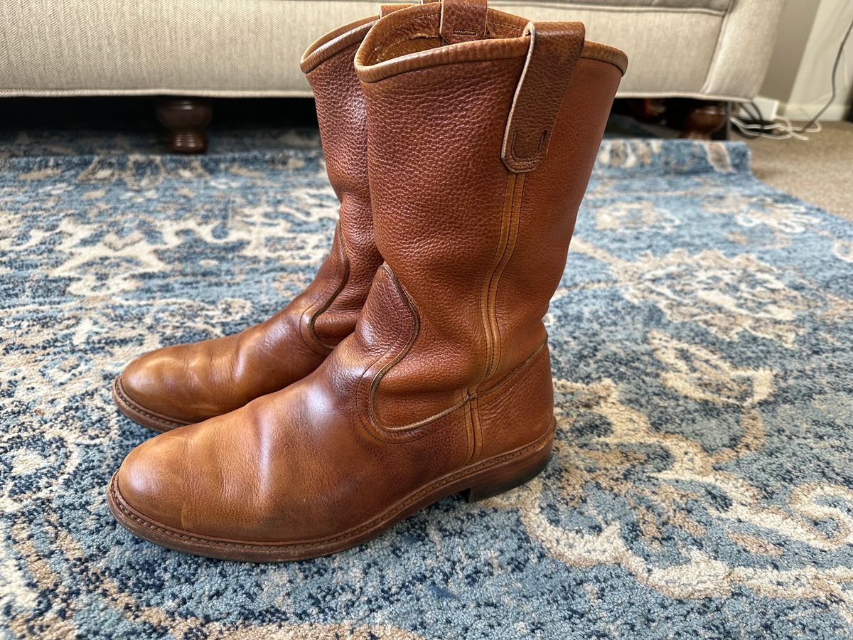 Photo by jayandhisboots on November 5, 2023 of the Allen Edmonds Dallas Roper in Horween Cheyenne Brown.