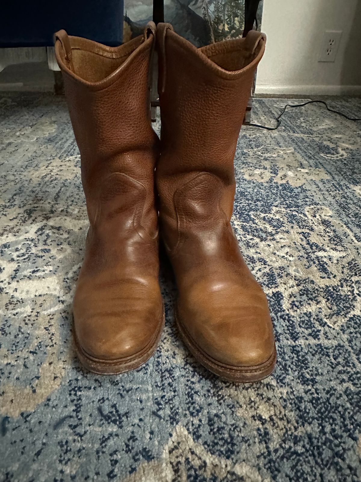 Photo by jayandhisboots on December 6, 2023 of the Allen Edmonds Dallas Roper in Horween Cheyenne Brown.