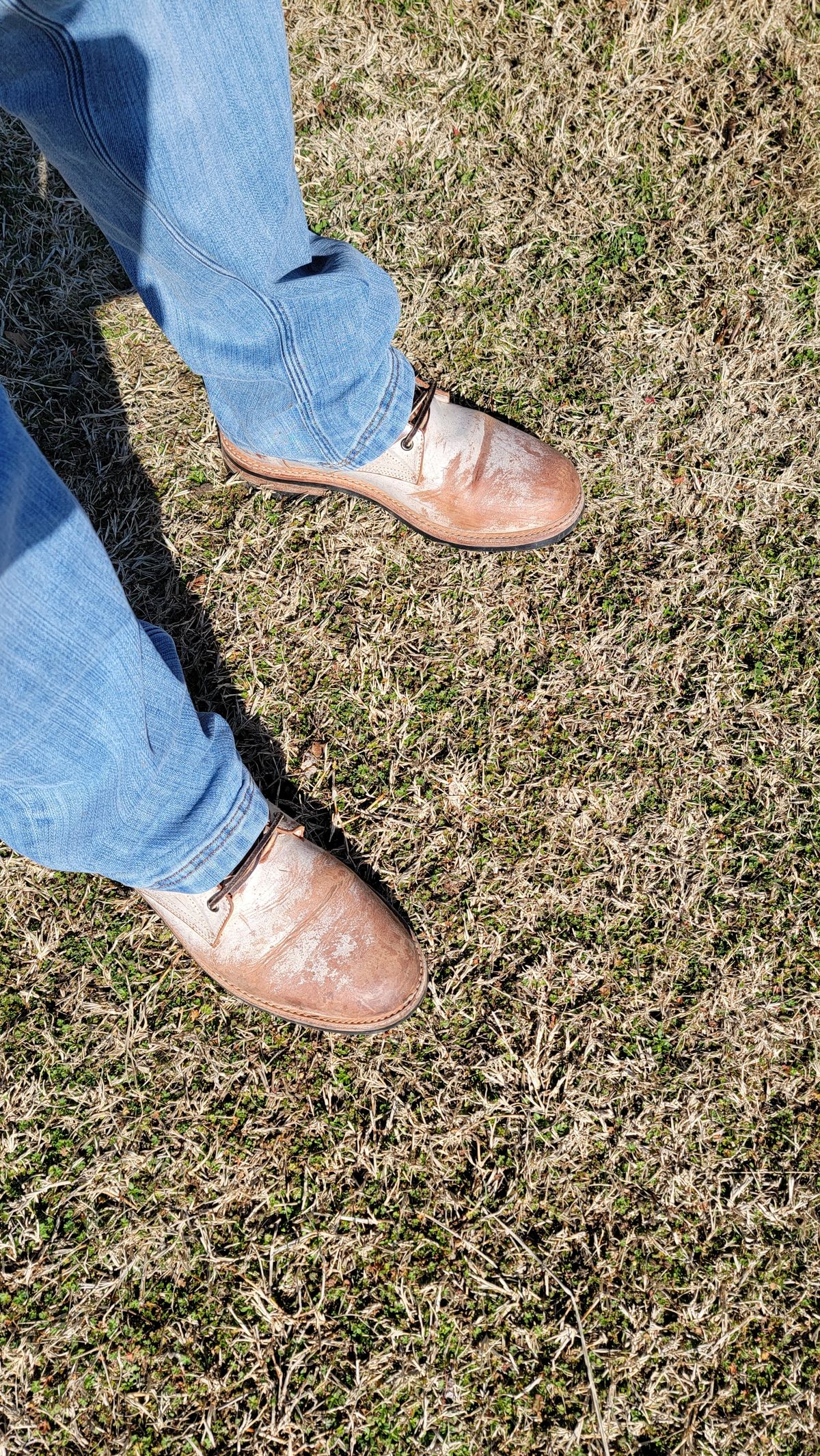 Photo by Jeppysboots on February 6, 2024 of the Oak Street Bootmakers Trench Boot in Volpi Whitewash Overdye Abetone.