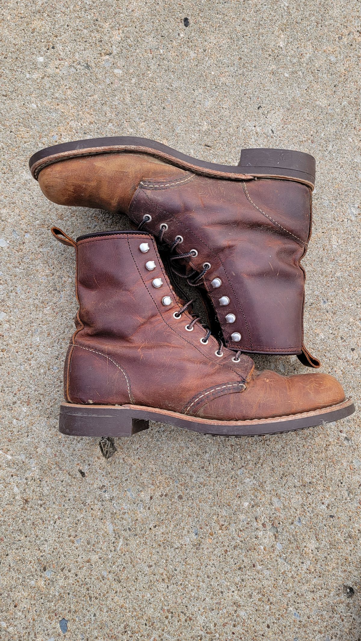 Photo by Jeppysboots on November 6, 2023 of the Red Wing Silversmith in S.B. Foot Copper Rough and Tough.