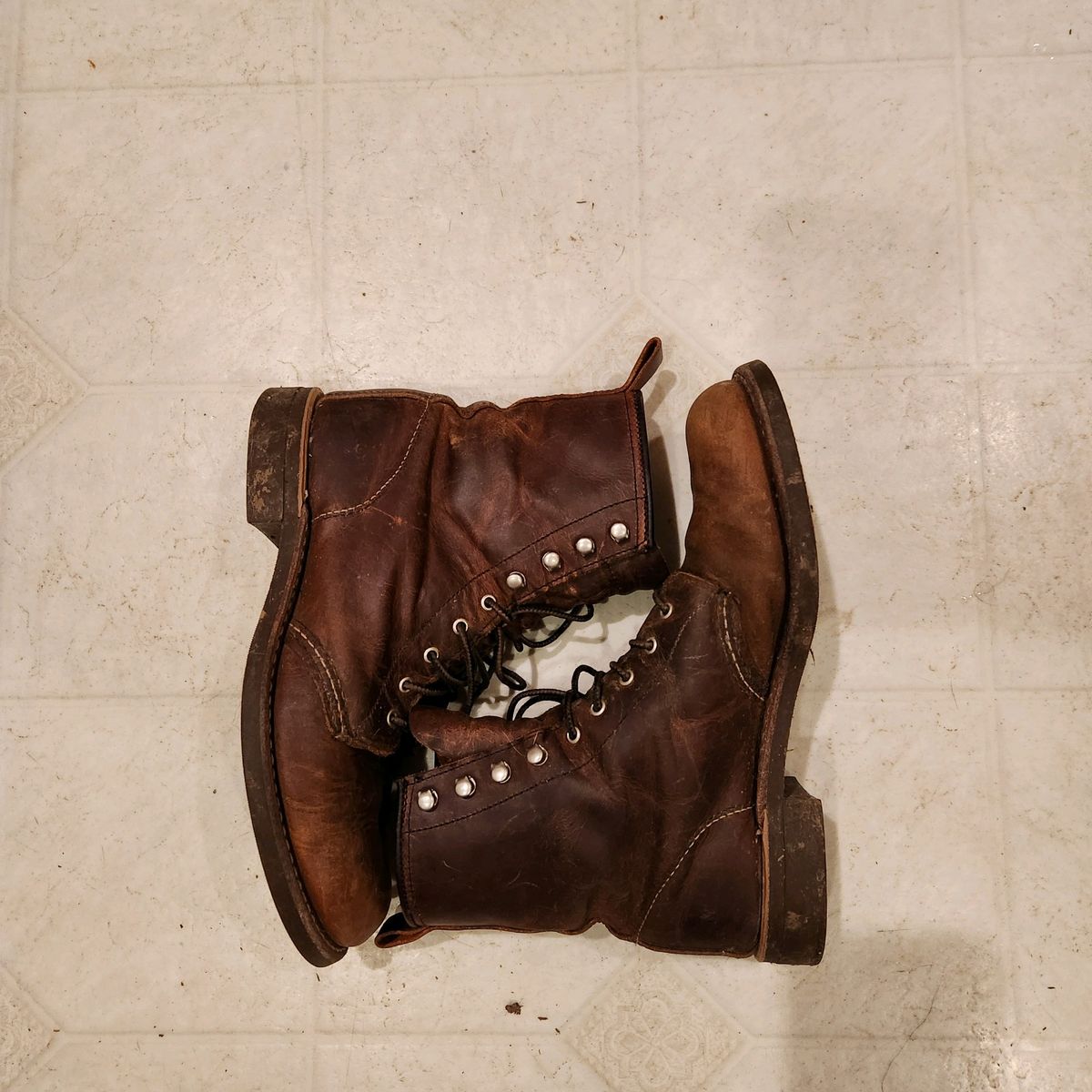 Photo by Jeppysboots on February 6, 2024 of the Red Wing Silversmith in S.B. Foot Copper Rough and Tough.