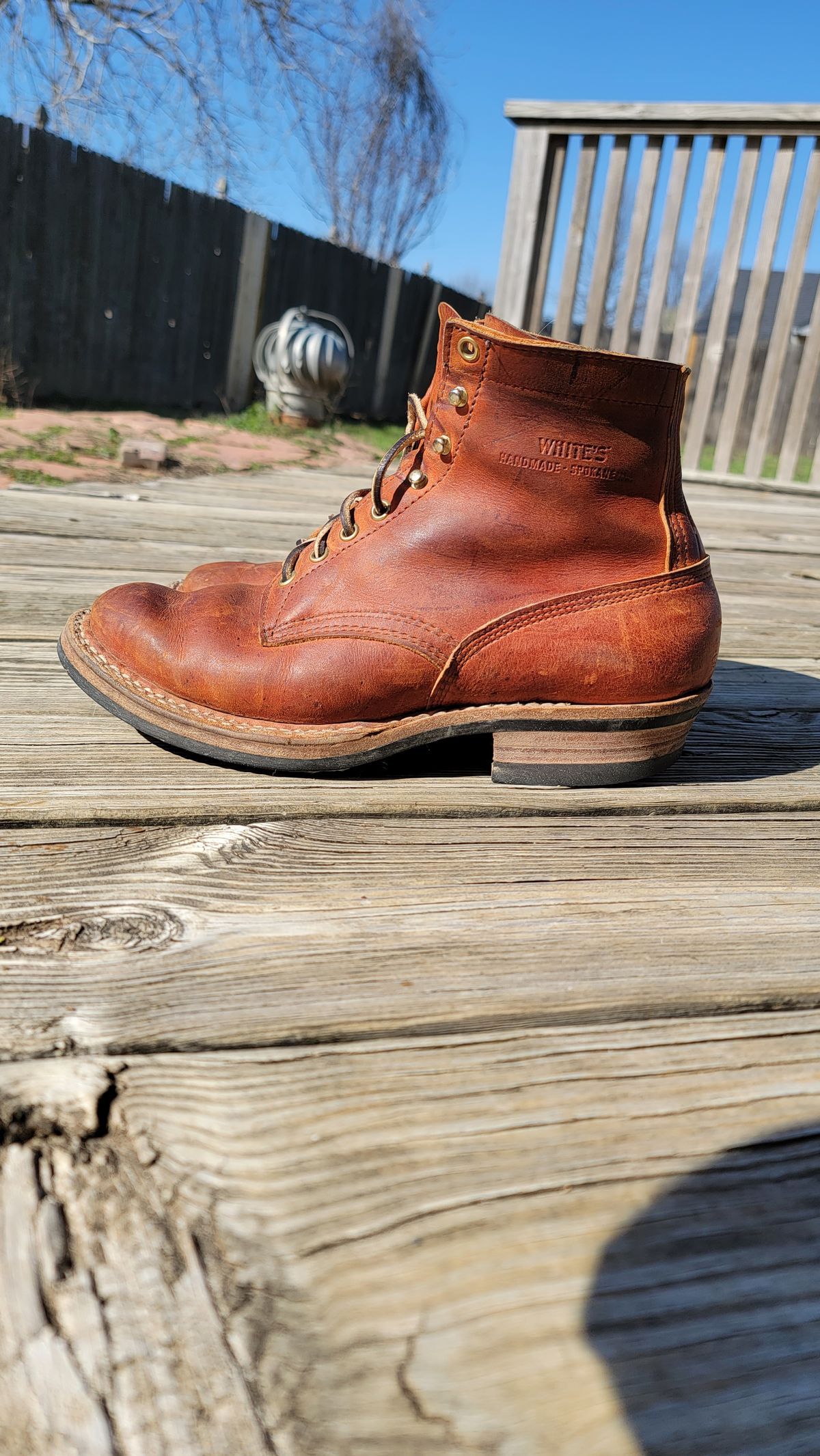 Photo by Jeppysboots on March 5, 2023 of the White's 350 Cruiser in C.F. Stead Rosewood Kudu.