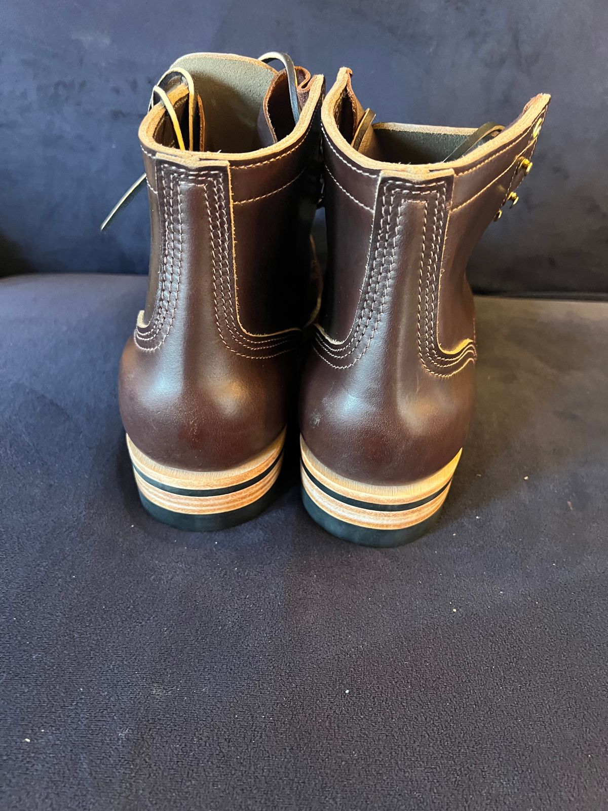 Photo by enarges on October 2, 2023 of the Nicks Americana in Horween Brown Chromexcel.