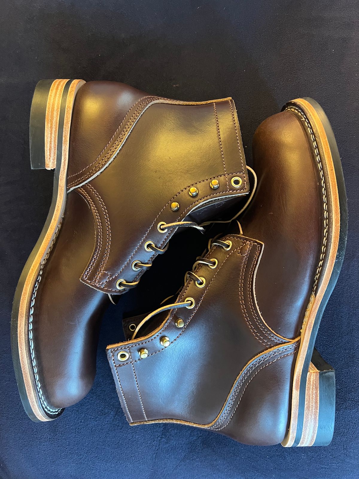 Photo by enarges on October 2, 2023 of the Nicks Americana in Horween Brown Chromexcel.