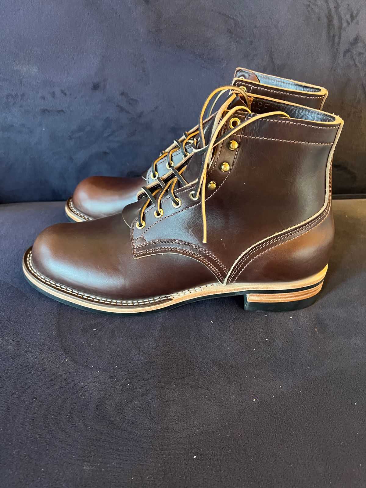 Photo by enarges on October 2, 2023 of the Nicks Americana in Horween Brown Chromexcel.