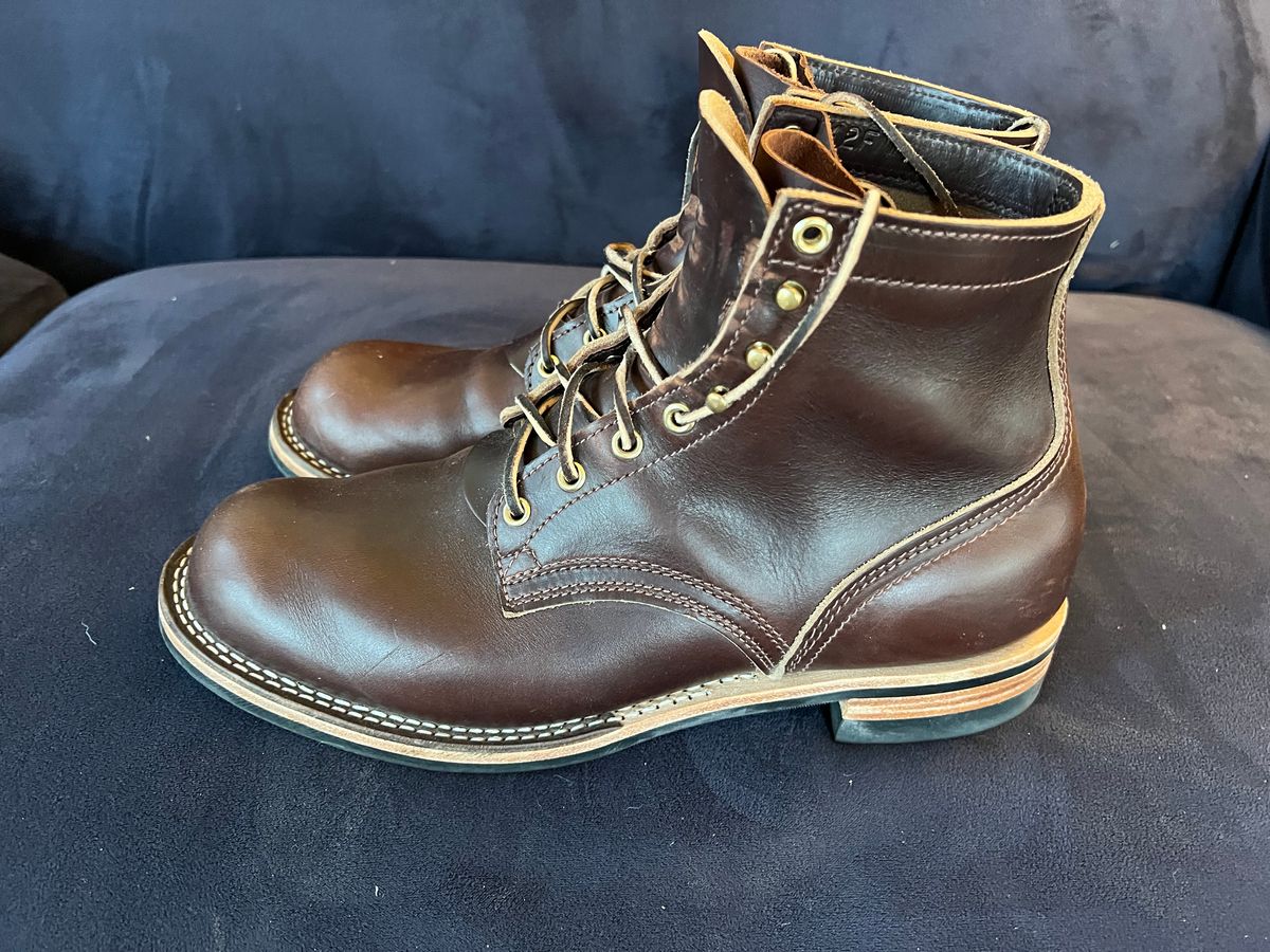 Photo by enarges on November 3, 2023 of the Nicks Americana in Horween Brown Chromexcel.