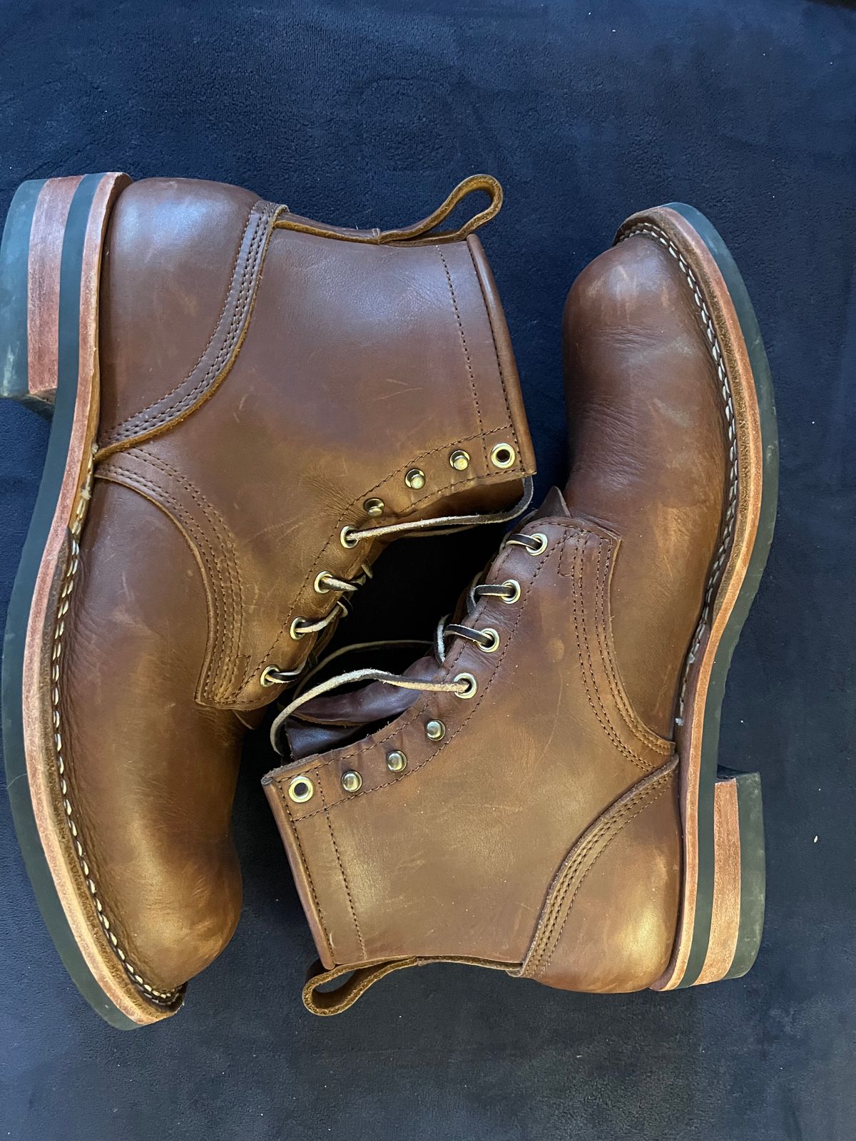 Photo by enarges on February 3, 2023 of the Nicks Falcon in Seidel 1964 Brown.
