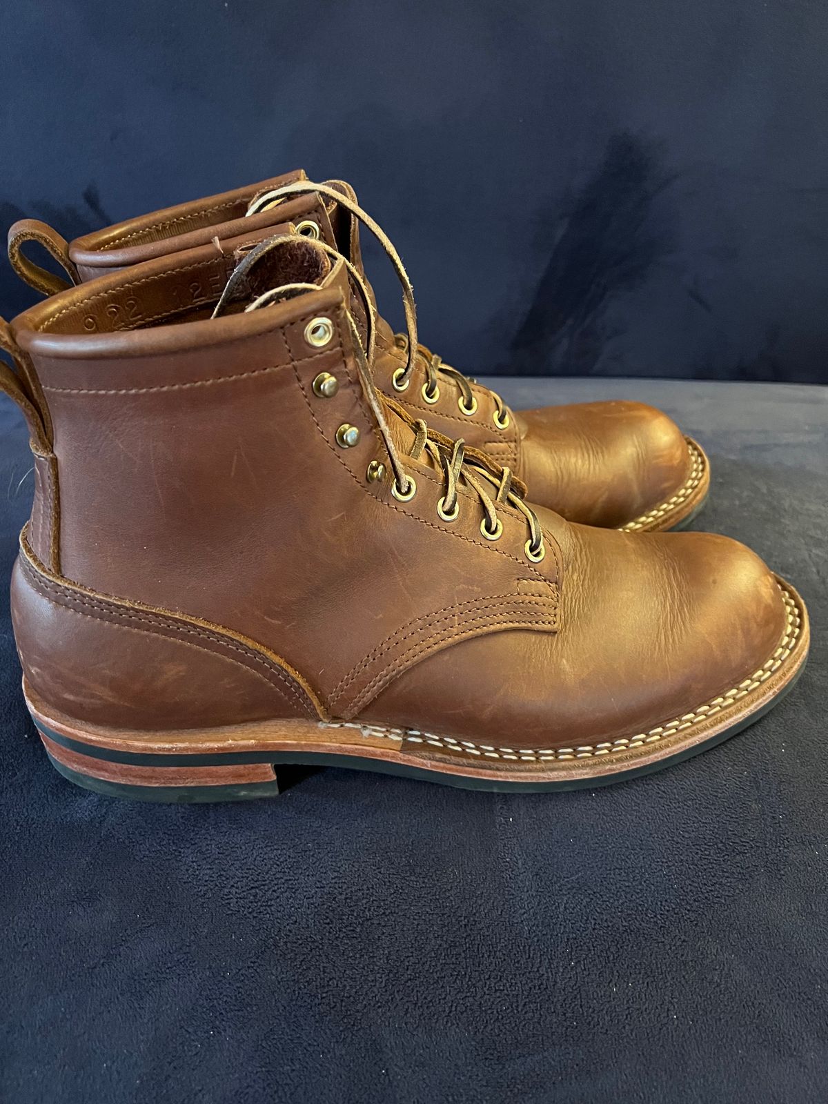 Photo by enarges on February 3, 2023 of the Nicks Falcon in Seidel 1964 Brown.