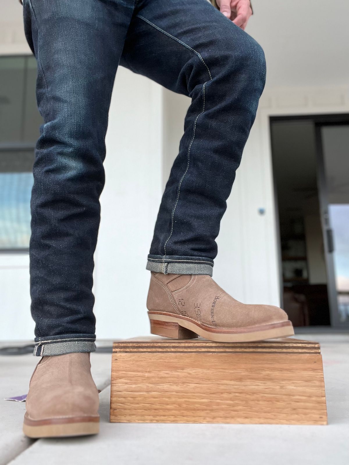 Photo by aminnix829 on October 1, 2023 of the Unsung U 22-2 Engineer Boot in Horween Natural Chromexcel Horsehide Roughout.