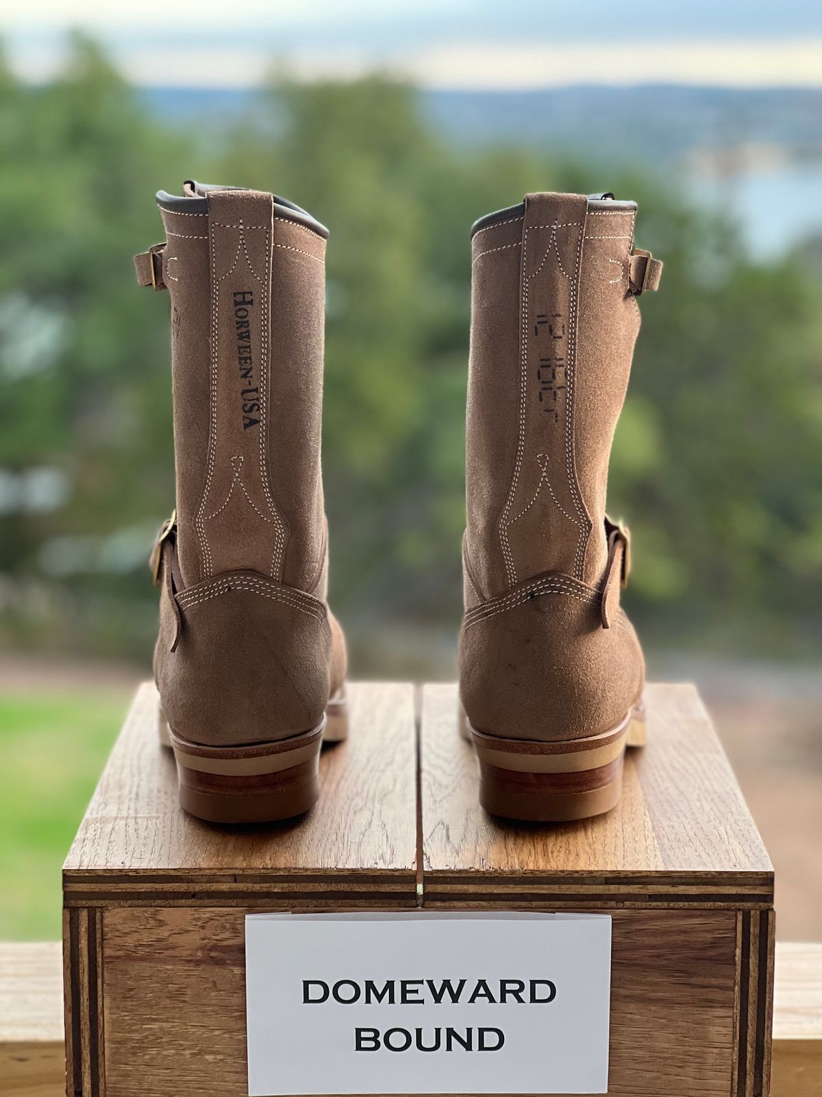 Photo by aminnix829 on October 1, 2023 of the Unsung U 22-2 Engineer Boot in Horween Natural Chromexcel Horsehide Roughout.