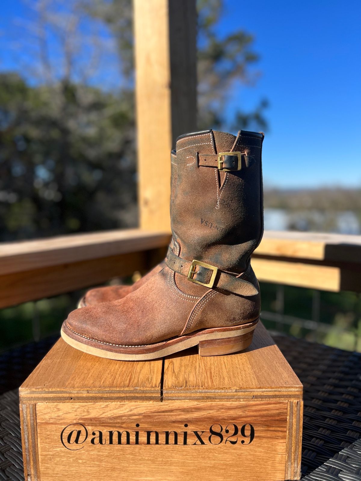 Photo by aminnix829 on December 3, 2023 of the Unsung U 22-2 Engineer Boot in Horween Natural Chromexcel Horsehide Roughout.