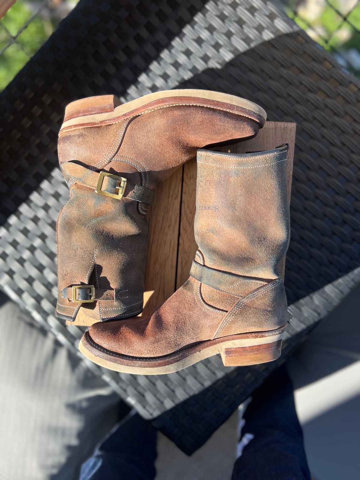 Photo by aminnix829 on December 3, 2023 of the Unsung U 22-2 Engineer Boot in Horween Natural Chromexcel Horsehide Roughout.