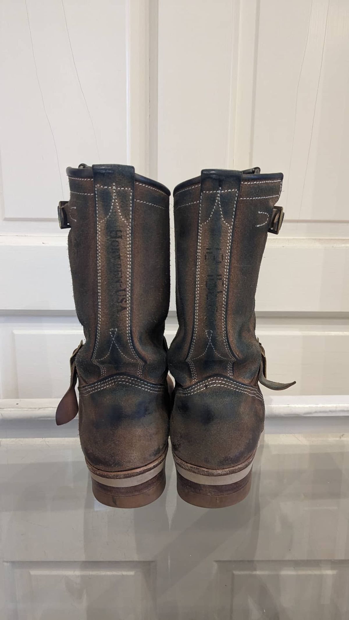 Photo by aminnix829 on January 3, 2024 of the Unsung U 22-2 Engineer Boot in Horween Natural Chromexcel Horsehide Roughout.