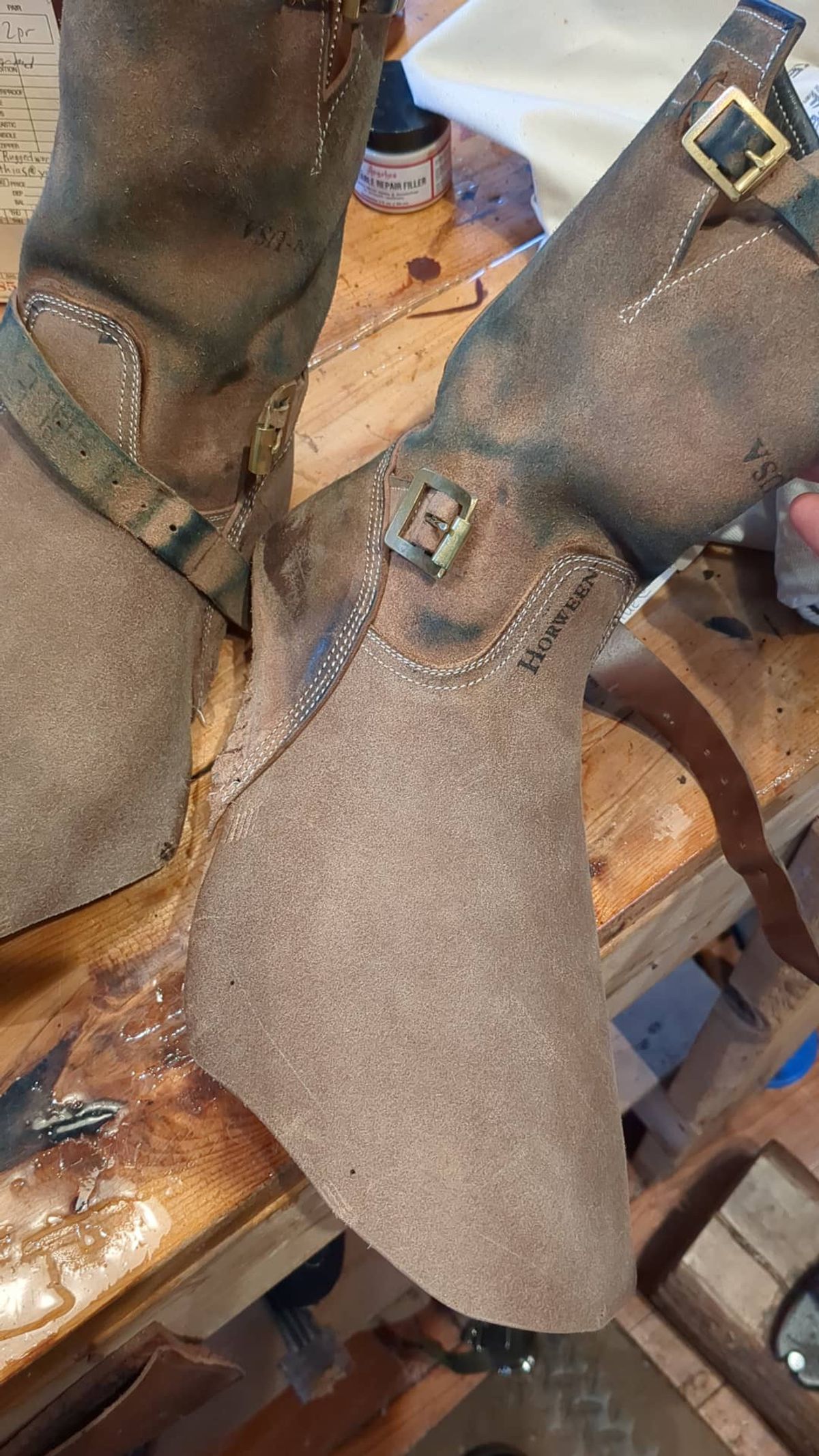 Photo by aminnix829 on January 5, 2024 of the Unsung U 22-2 Engineer Boot in Horween Natural Chromexcel Horsehide Roughout.