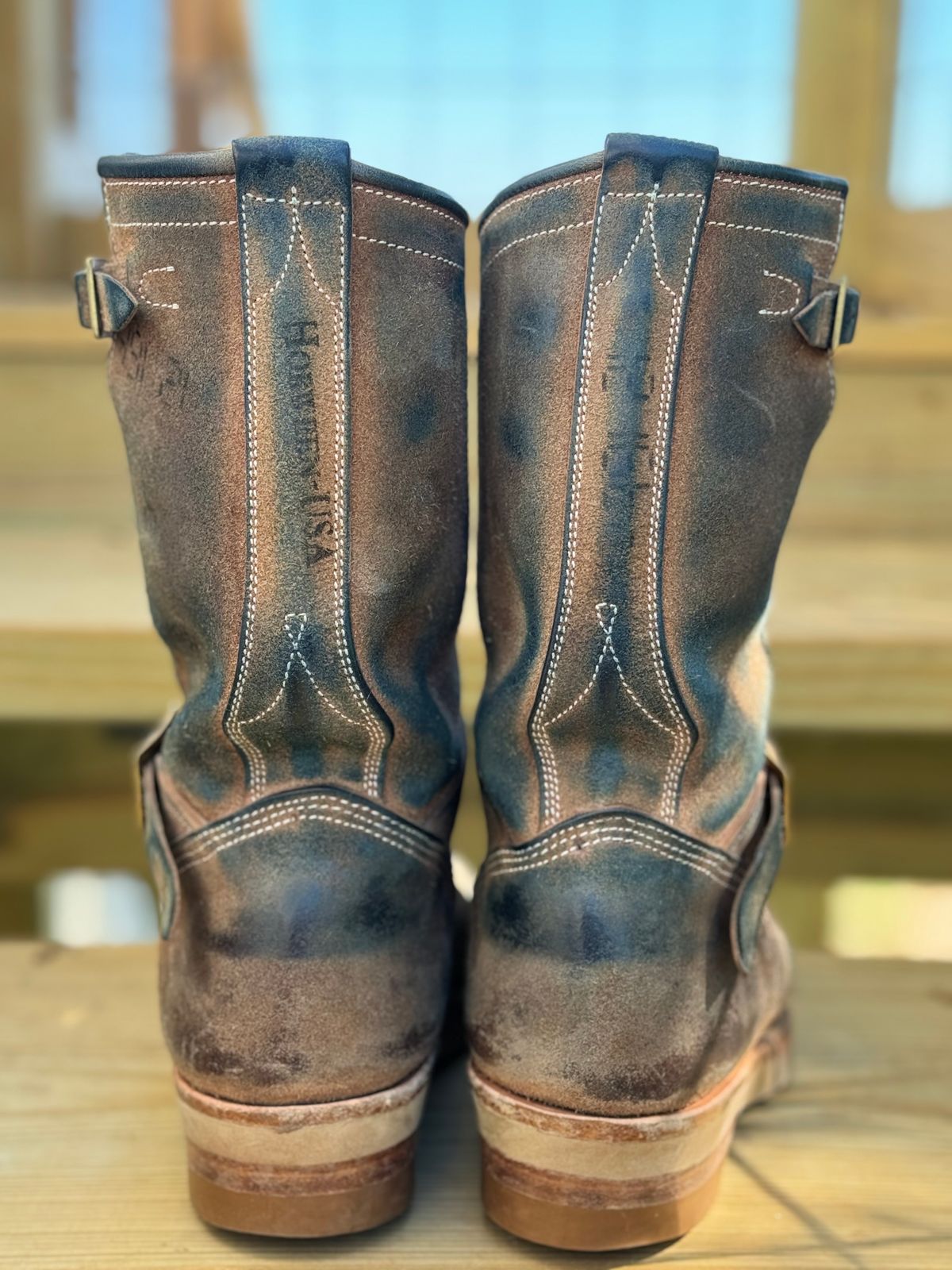 Photo by aminnix829 on April 4, 2024 of the Unsung U 22-2 Engineer Boot in Horween Natural Chromexcel Horsehide Roughout.