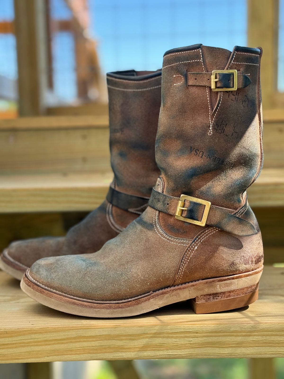 Photo by aminnix829 on April 4, 2024 of the Unsung U 22-2 Engineer Boot in Horween Natural Chromexcel Horsehide Roughout.