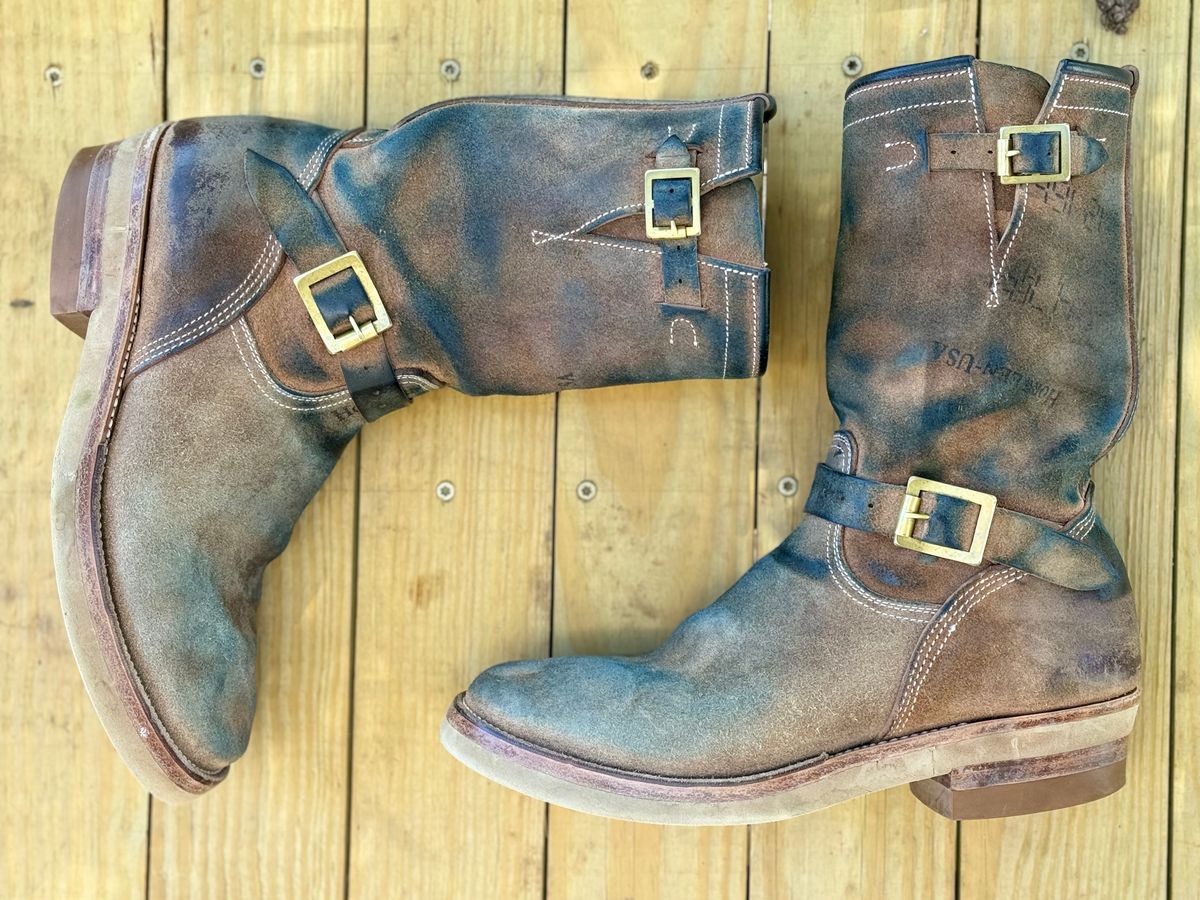 Photo by aminnix829 on April 4, 2024 of the Unsung U 22-2 Engineer Boot in Horween Natural Chromexcel Horsehide Roughout.