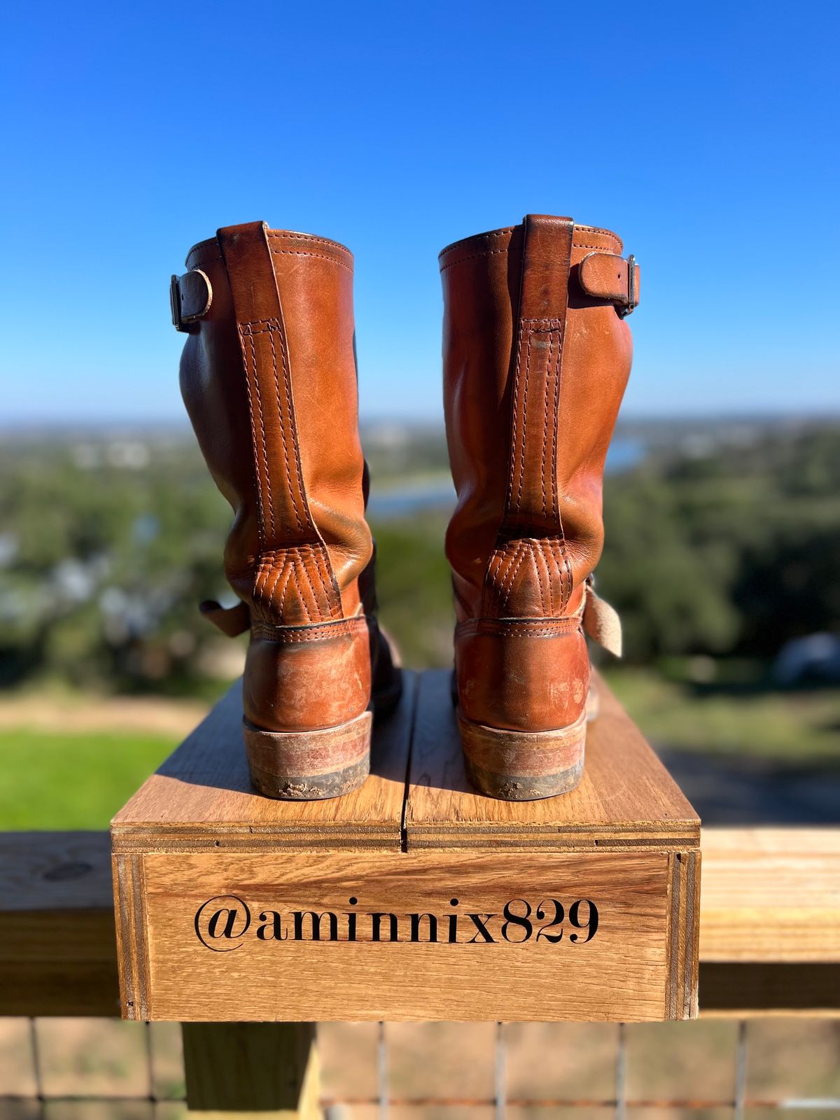 Photo by aminnix829 on November 3, 2023 of the Wesco Unknown Model in Wickett & Craig Natural Veg Tan.