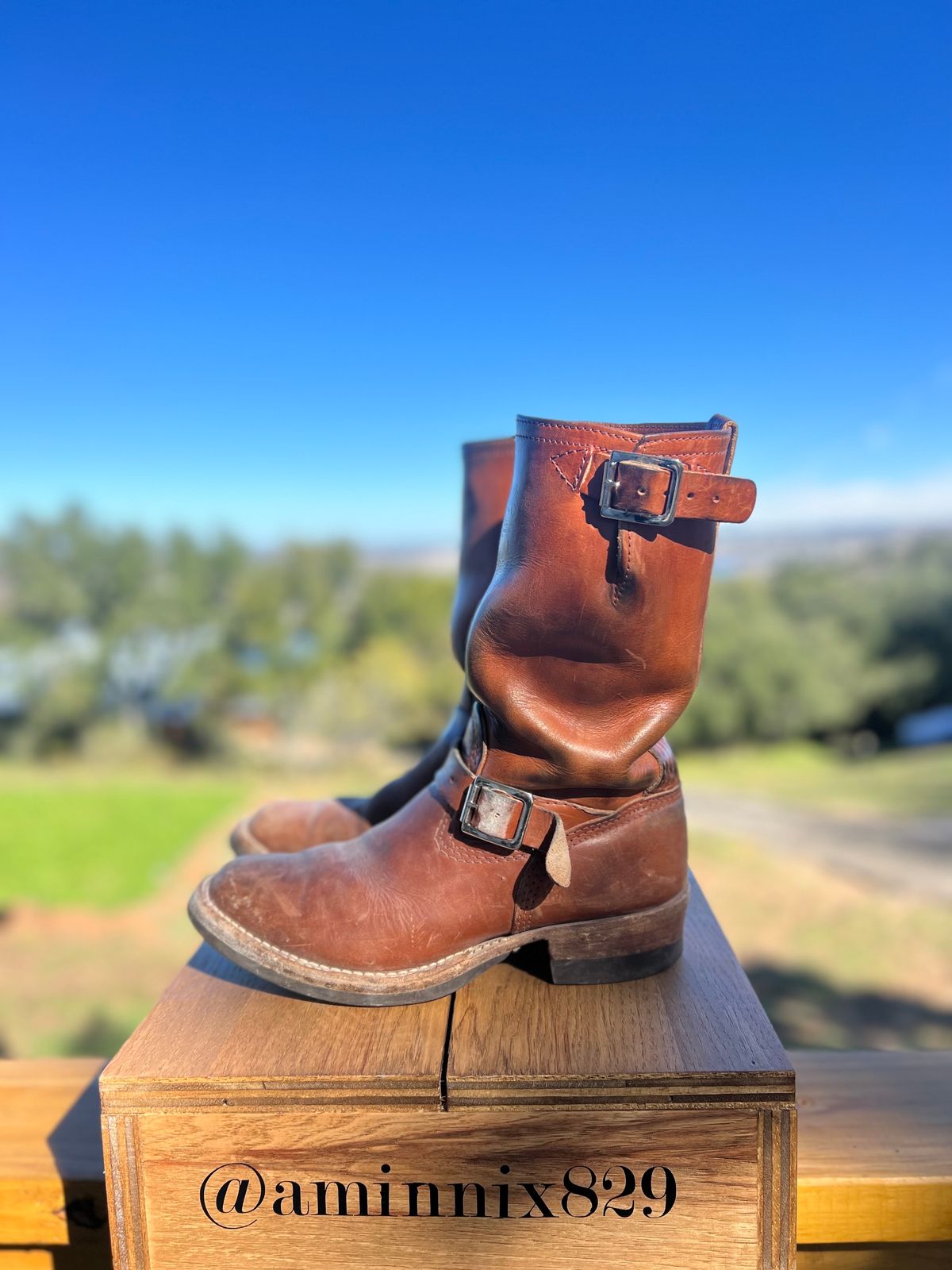Photo by aminnix829 on January 5, 2024 of the Wesco Unknown Model in Wickett & Craig Natural Veg Tan.