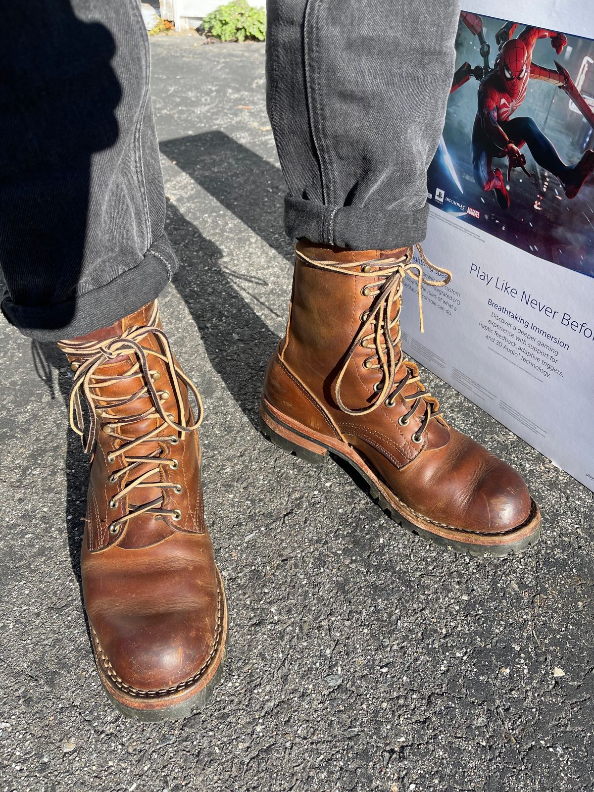 Photo by advancedbuffalo on November 20, 2023 of the Nicks Overlander in Horween Orange Predator.