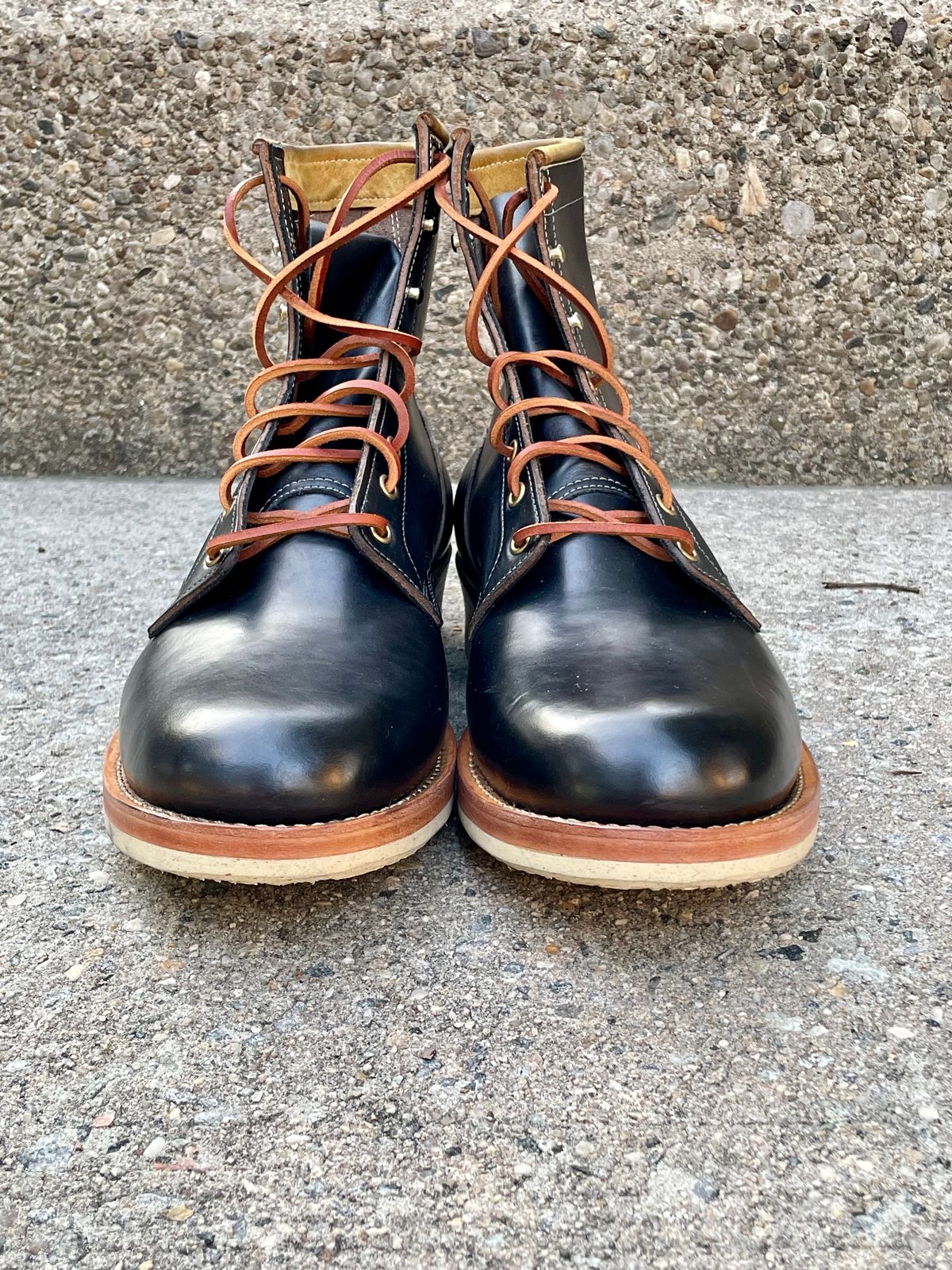 Photo by solestandcool on October 3, 2024 of the Role Club Underdogs in Shinki Hand-Finished Black Horsehide.