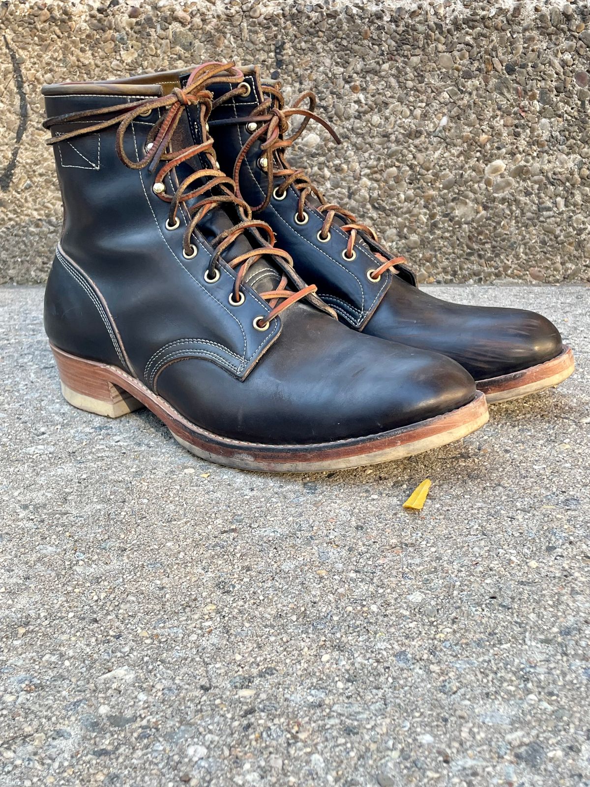 Photo by solestandcool on November 5, 2024 of the Role Club Underdogs in Shinki Hand-Finished Black Horsehide.