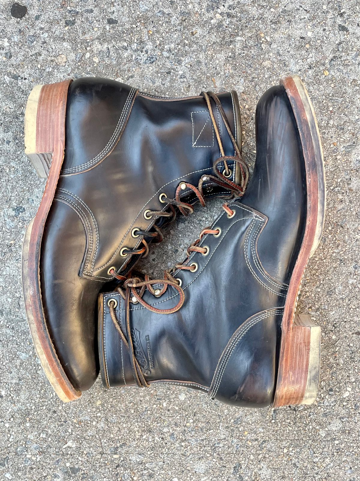 Photo by solestandcool on November 5, 2024 of the Role Club Underdogs in Shinki Hand-Finished Black Horsehide.