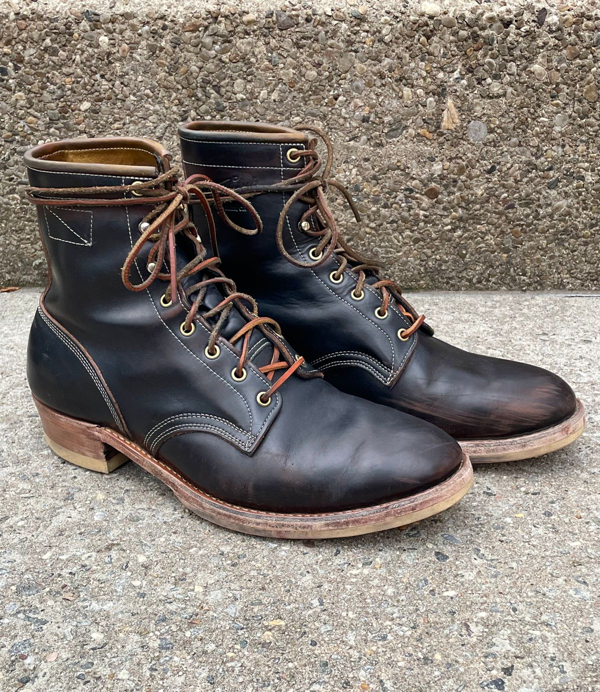 Photo by solestandcool on January 1, 2025 of the Role Club Underdogs in Shinki Hand-Finished Black Horsehide.