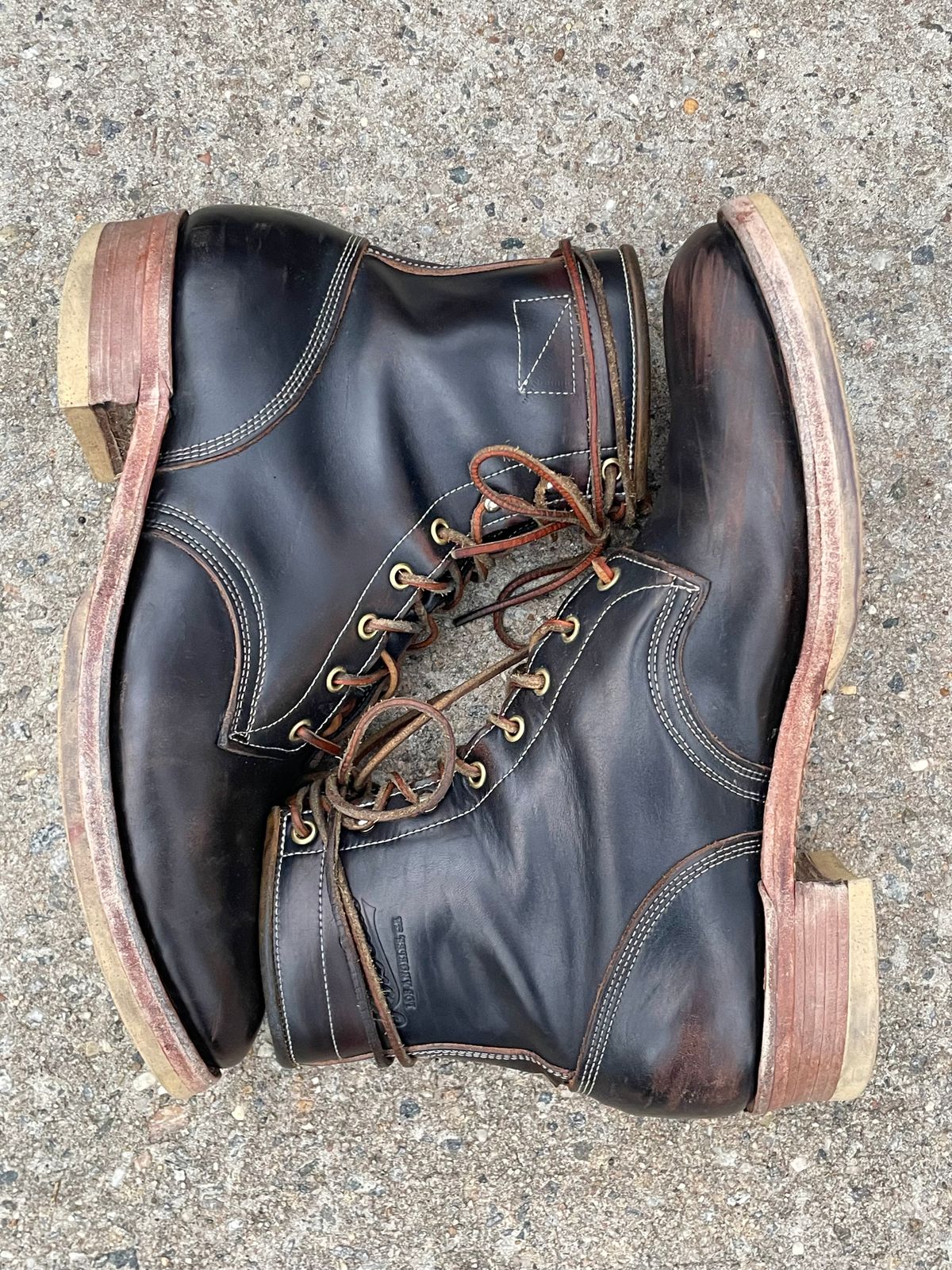 Photo by solestandcool on January 1, 2025 of the Role Club Underdogs in Shinki Hand-Finished Black Horsehide.